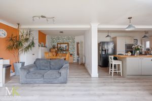 Photo 14- click for photo gallery